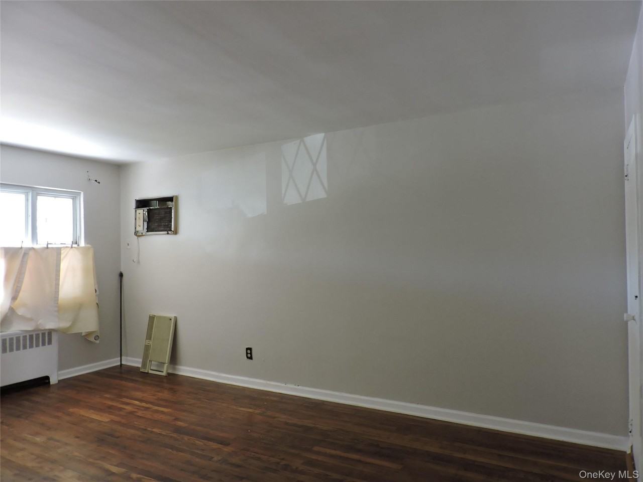 99 Washington Ave - Photo 2 of 10