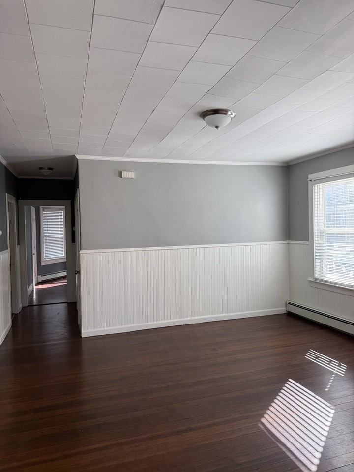 291 5th St #1 - Photo 2 of 13