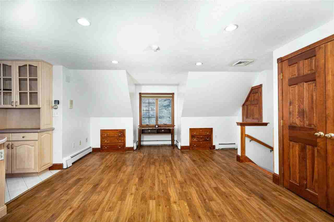 124 Gardiner Rd #2 - Photo 3 of 21