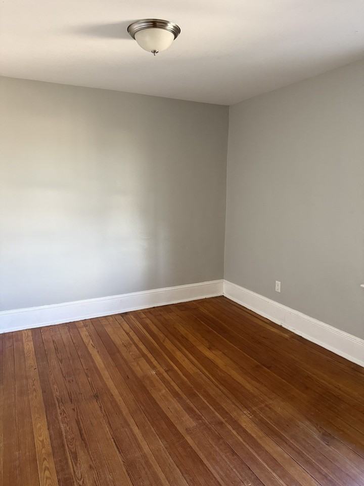 49 Frederick St #2W - Photo 5 of 7
