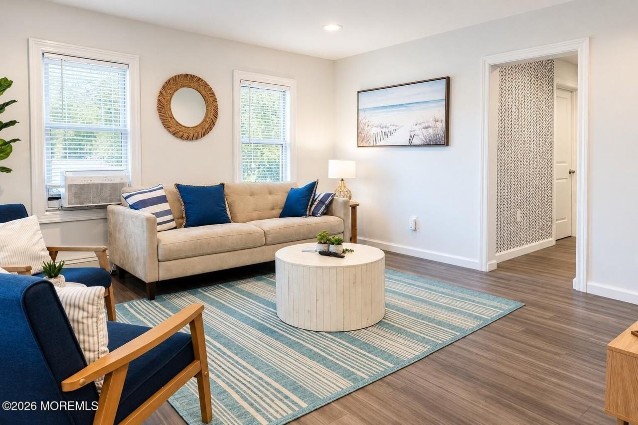 707 5th Ave - Photo 3 of 13