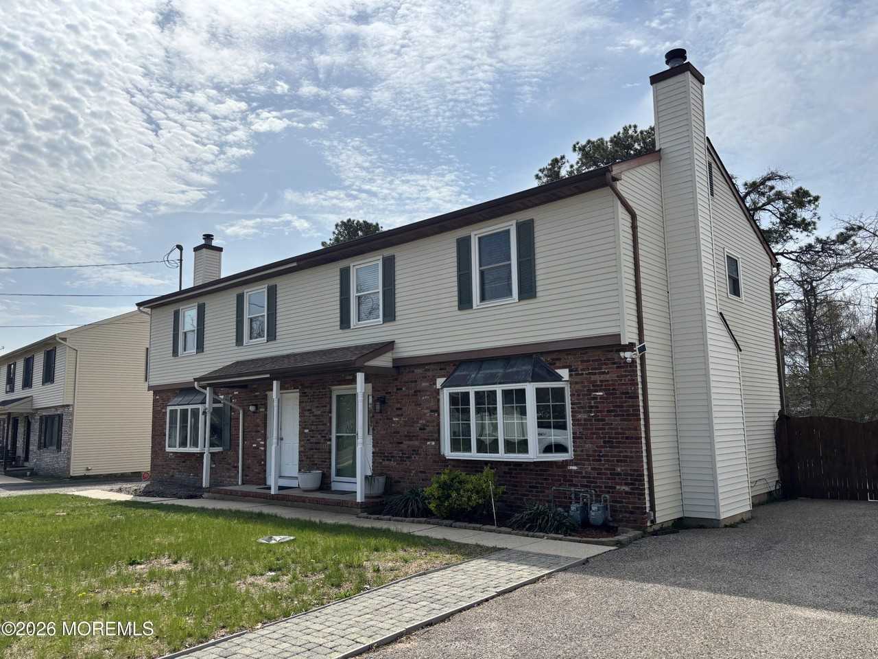 148 Bay Shore Dr #B - Photo 2 of 24