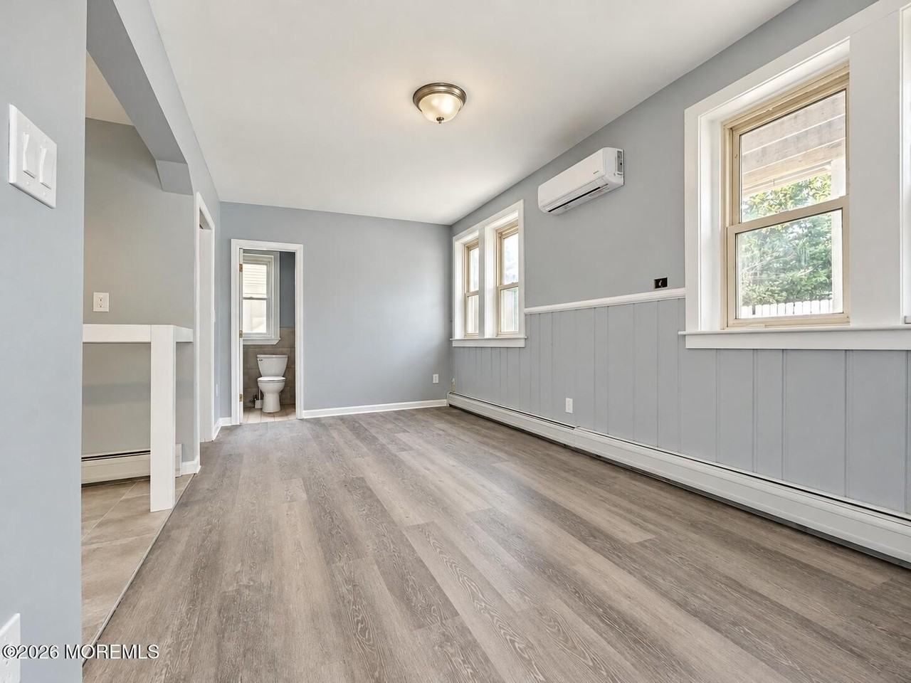 71 Oak St #R - Photo 6 of 9
