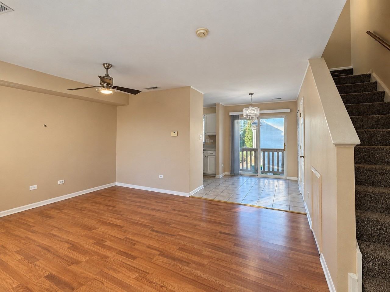 2753 Canyon Dr #N - Photo 3 of 14