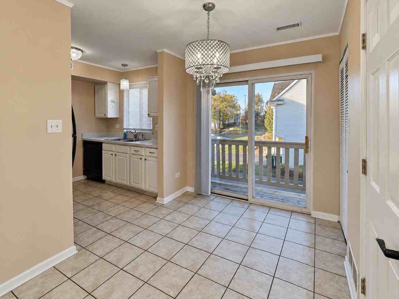 2753 Canyon Dr #N - Photo 7 of 14