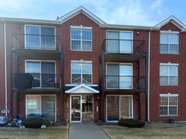 featured image of 16600 Liberty Cir #2S
