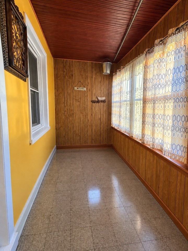 4746 S Kolin Ave #2 - Photo 3 of 13
