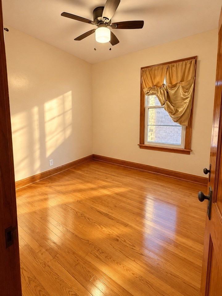 4746 S Kolin Ave #2 - Photo 7 of 13