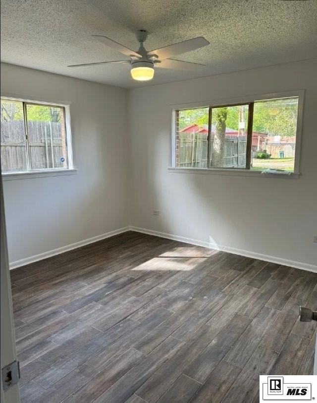 417 Isabelle St - Photo 6 of 13