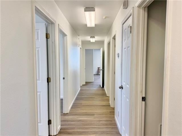 2229 Hickory Ave - Photo 2 of 9