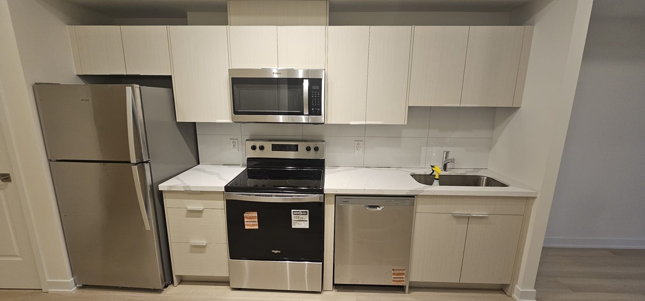 2825 Jane Street #408 - Photo 5 of 14