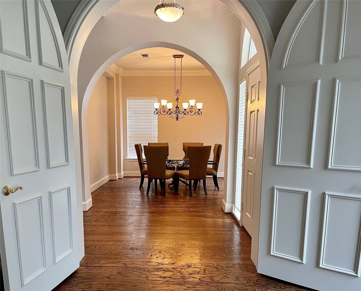 4063 Stonehollow Way - Photo 3 of 22