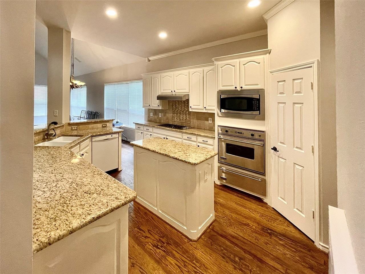 4063 Stonehollow Way - Photo 7 of 22