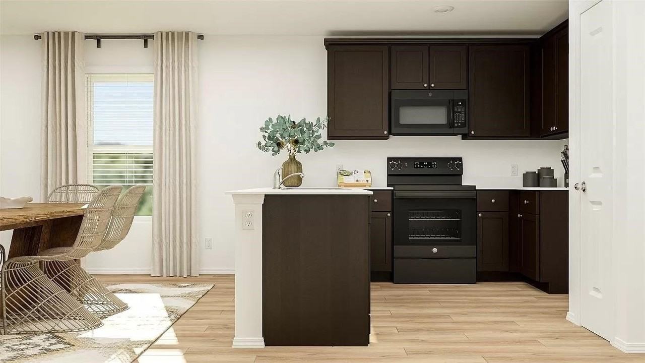 116 Radish Rd - Photo 3 of 17