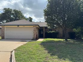 3004 Beverly Dr - Photo 1 of 1