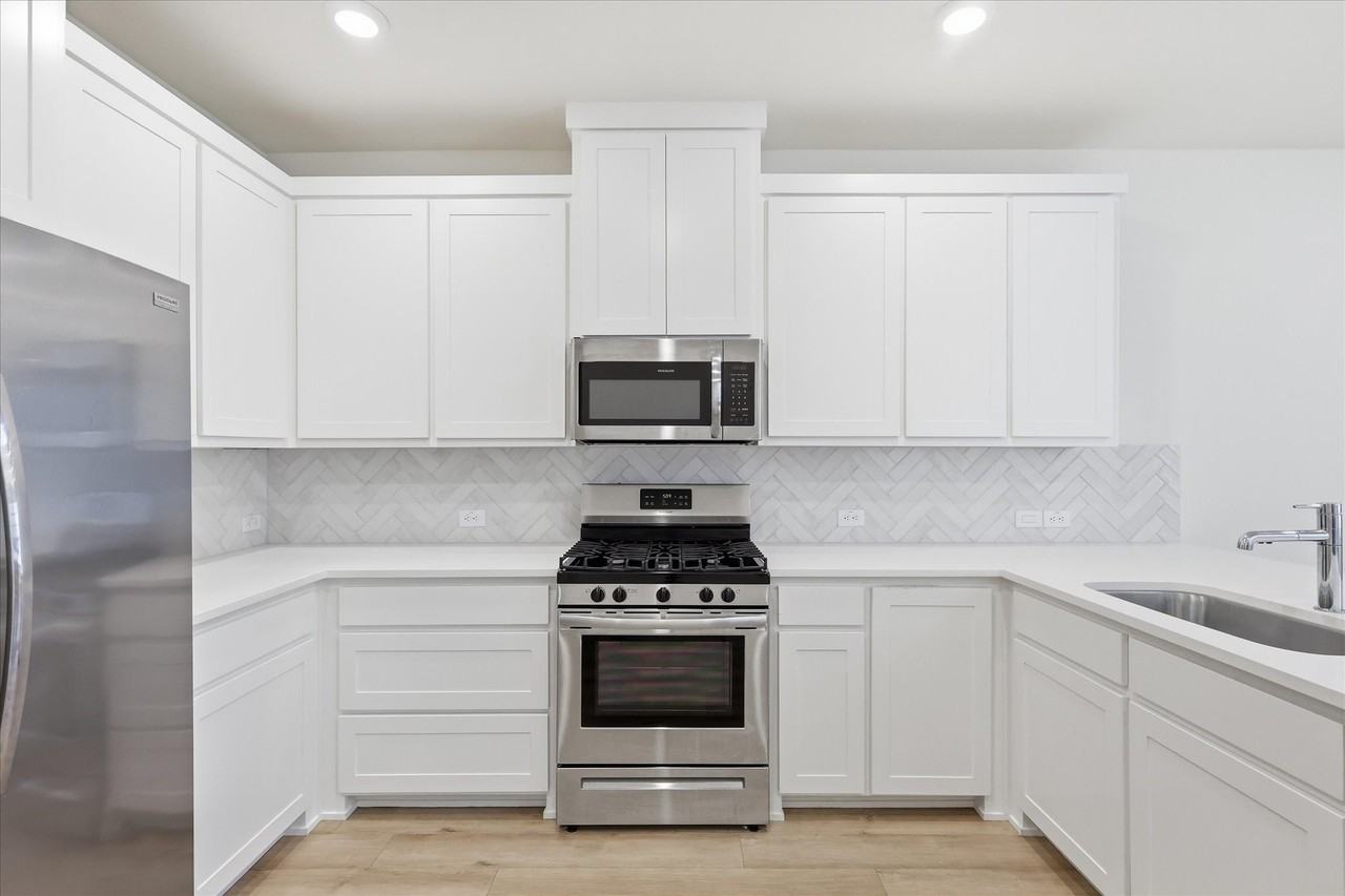 2537 Buttonbush Ln - Photo 7 of 20