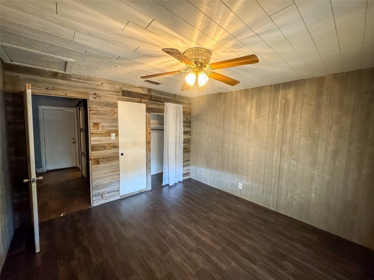 1011 Park Dr - Photo 7 of 16