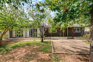 featured image of 1526 Ash St