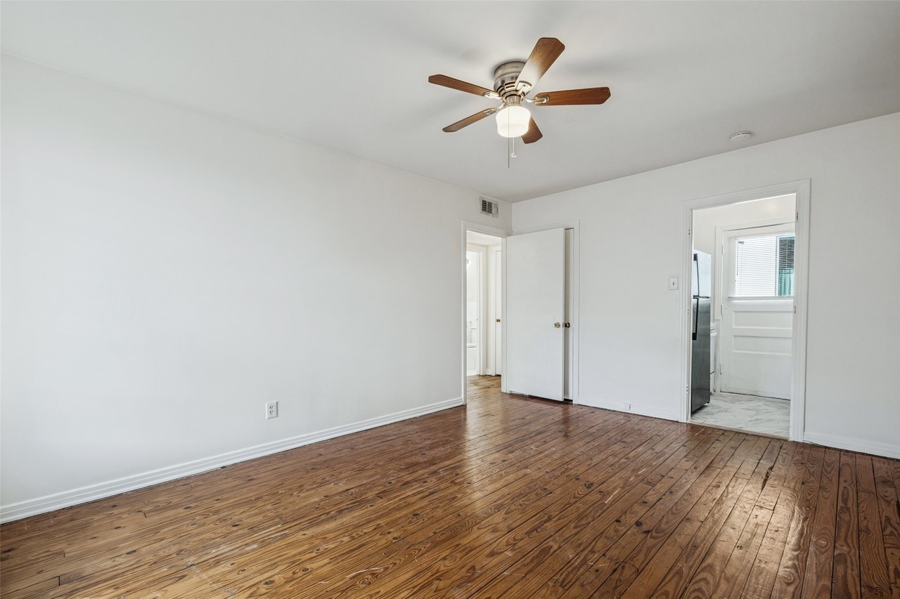 3509 Normandy Ave #5 - Photo 3 of 11