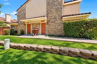 2624 Piedras - Photo 1 of 1