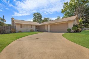 featured image of 2507 Jewell Dr