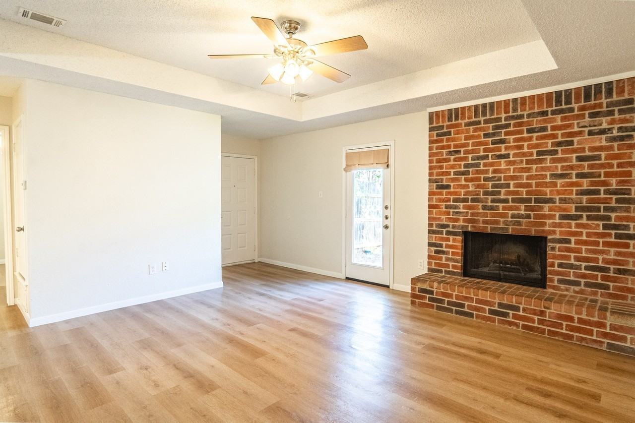 6618 Parkview Ln - Photo 5 of 20