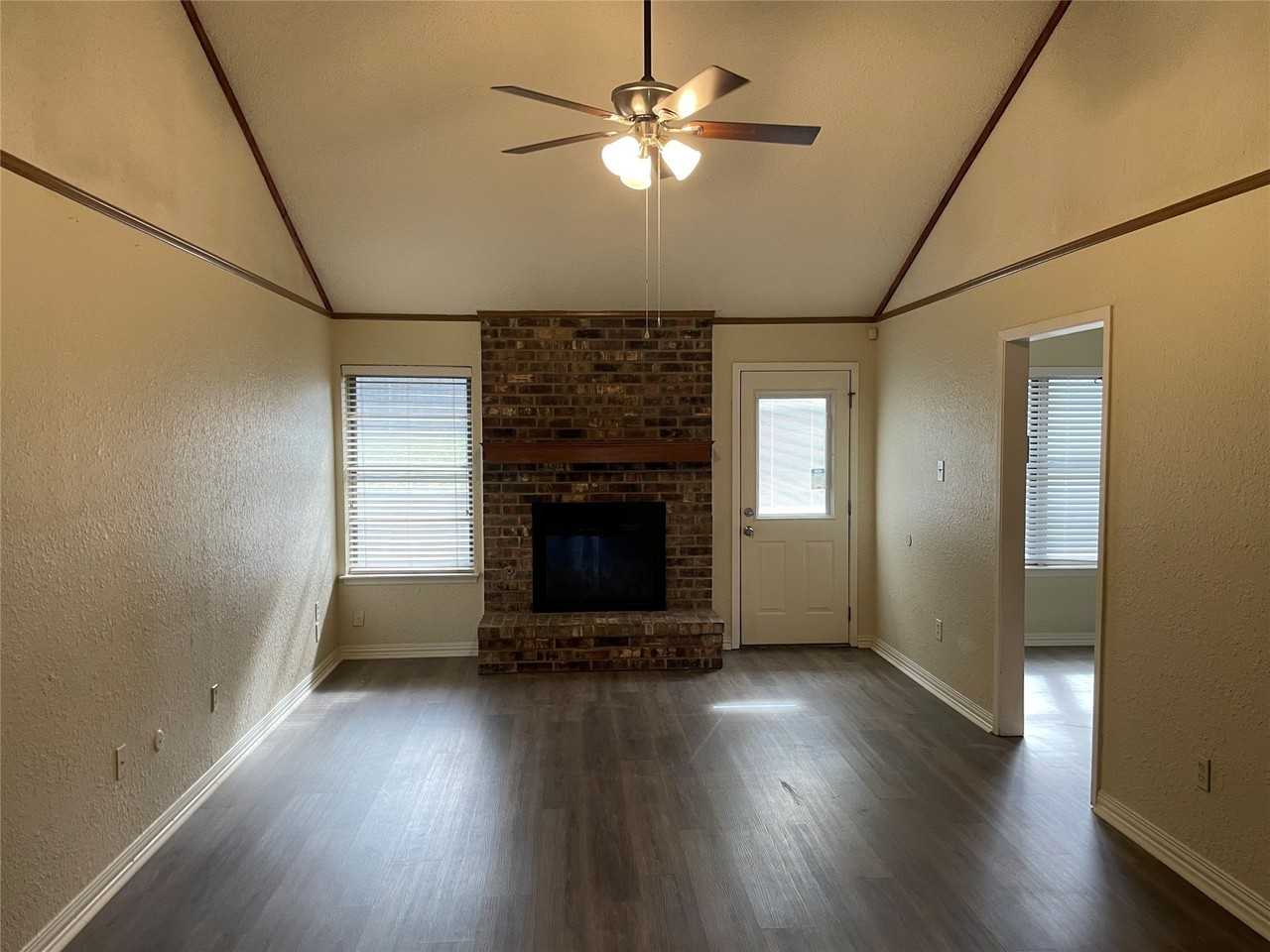 5816 Chadsford Ct - Photo 5 of 16
