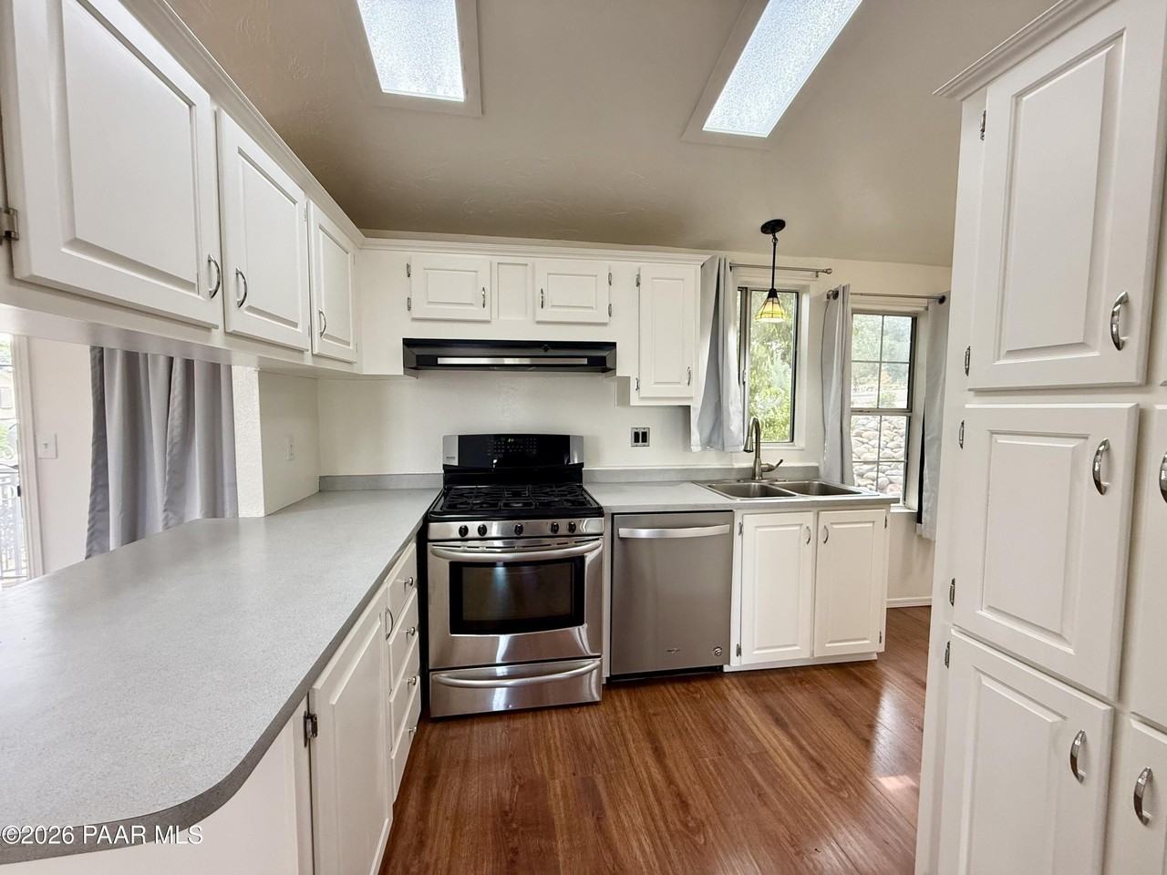 1874 Sarafina Dr - Photo 6 of 25