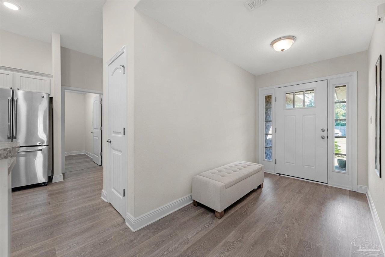 490 Evening Falls Dr - Photo 2 of 20