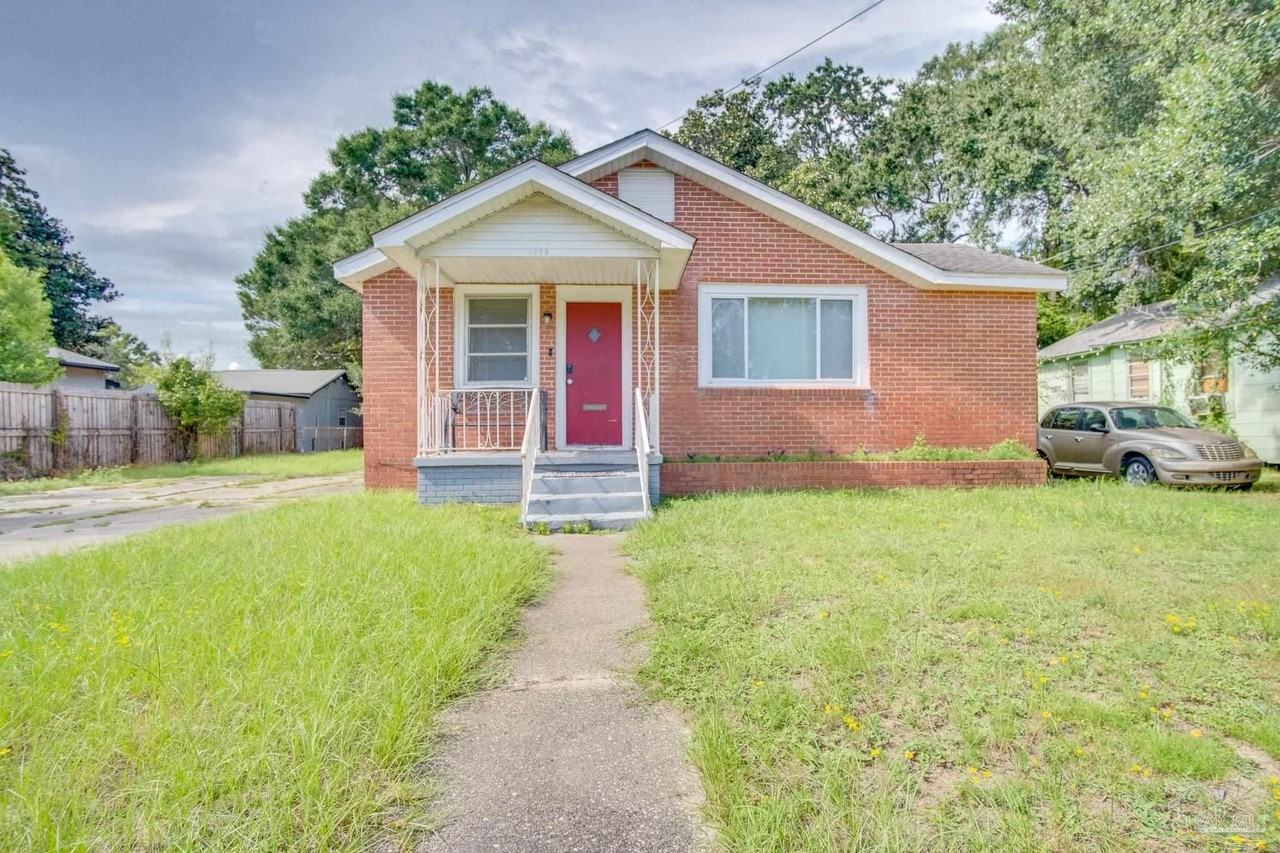 1406 E Baars St - Photo 2 of 18