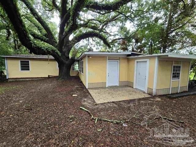 926 Lucerne Ave - Photo 2 of 12