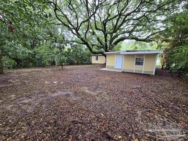 926 Lucerne Ave - Photo 3 of 12