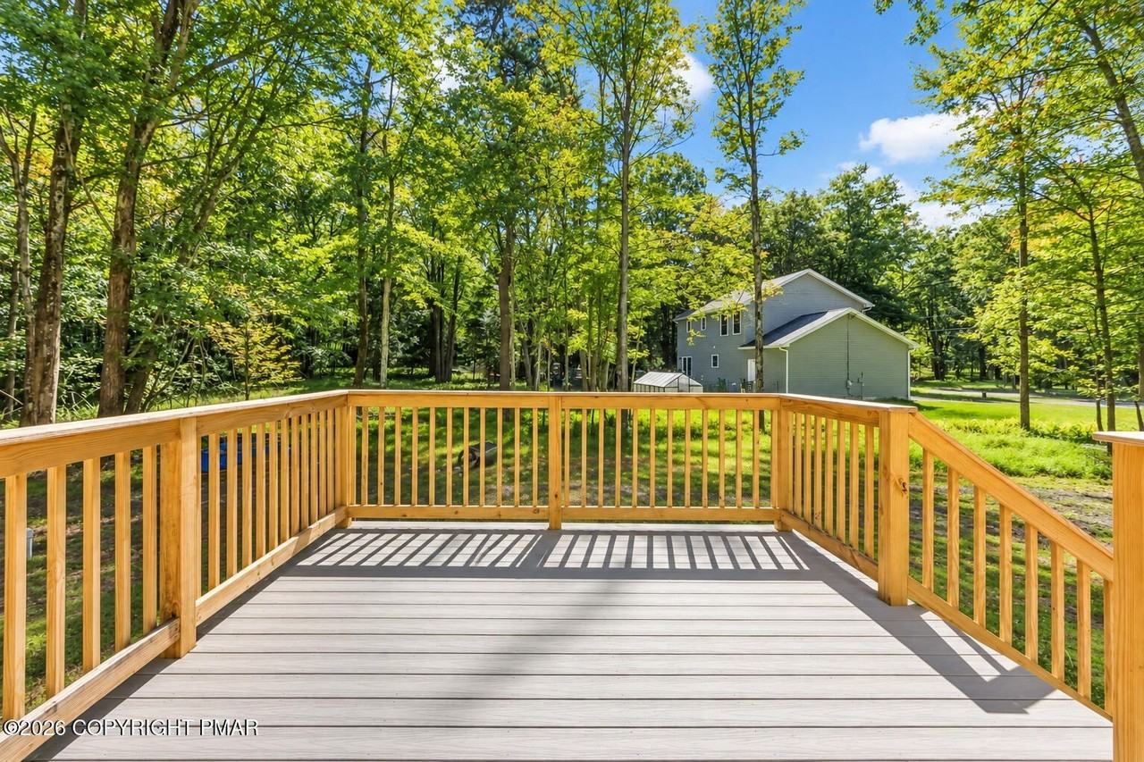 115 Deer Path Ln - Photo 2 of 44