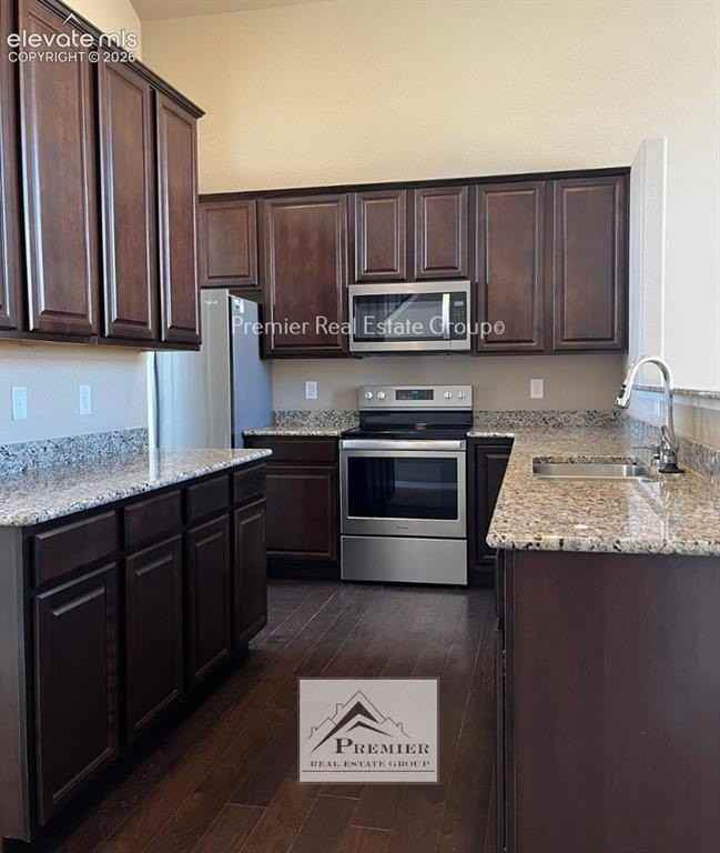 10812 Yuba Dr - Photo 4 of 22