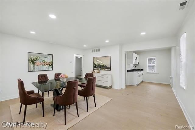 10821 Albany St - Photo 3 of 10