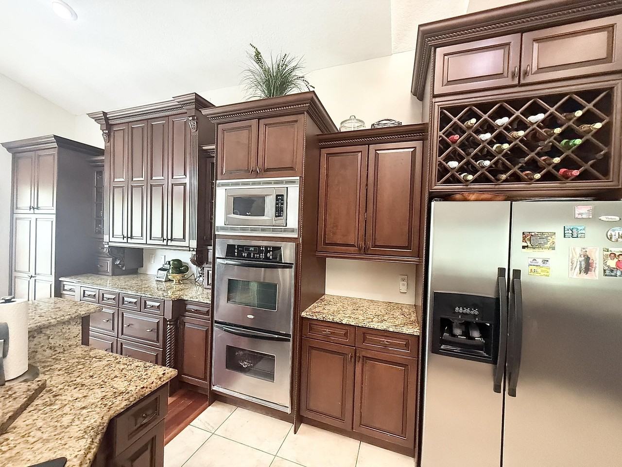 15580 Meadow Wood Dr - Photo 7 of 50