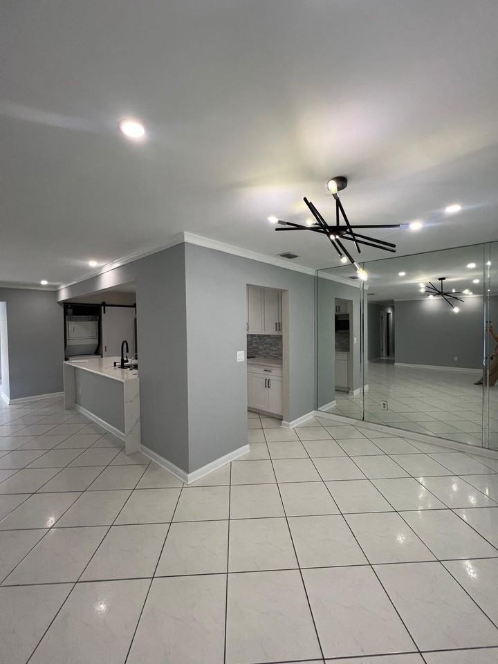 101 Sandpiper Ave - Photo 5 of 10