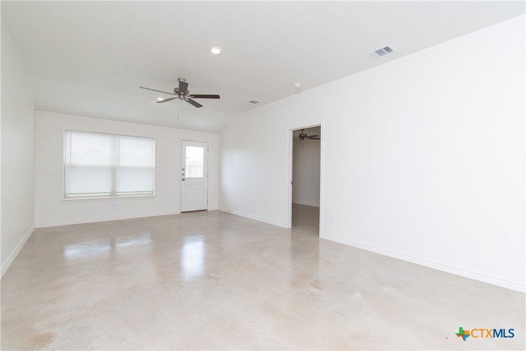 1258 Lehmann #B - Photo 2 of 18