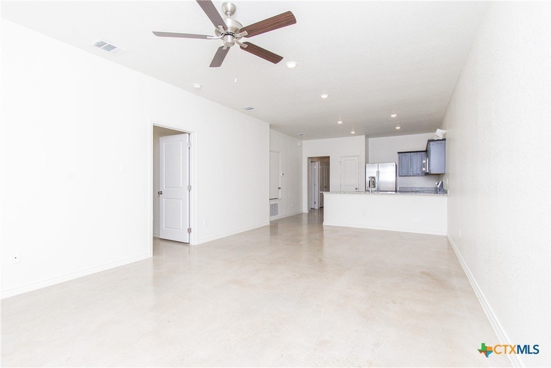 1258 Lehmann #B - Photo 4 of 18