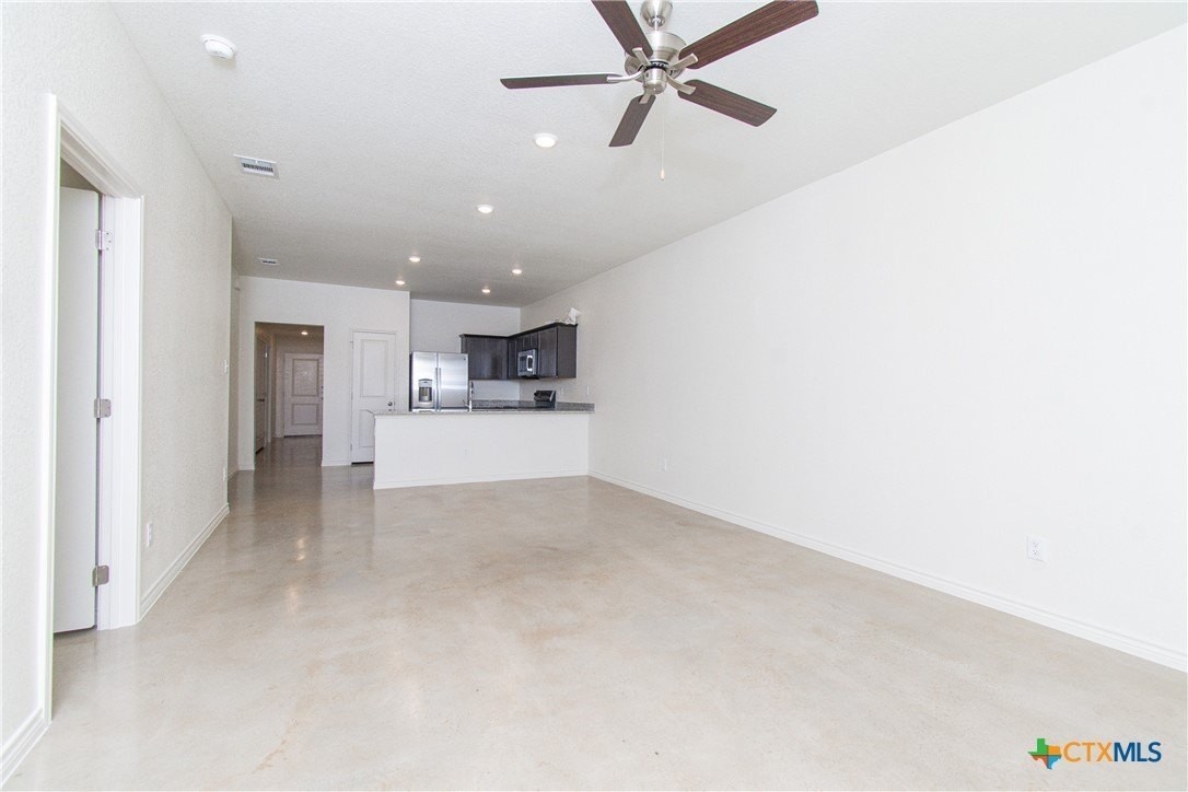 1258 Lehmann #B - Photo 5 of 18
