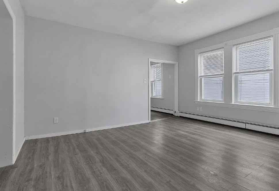 52 Bellevue Ave #1 - Photo 6 of 20