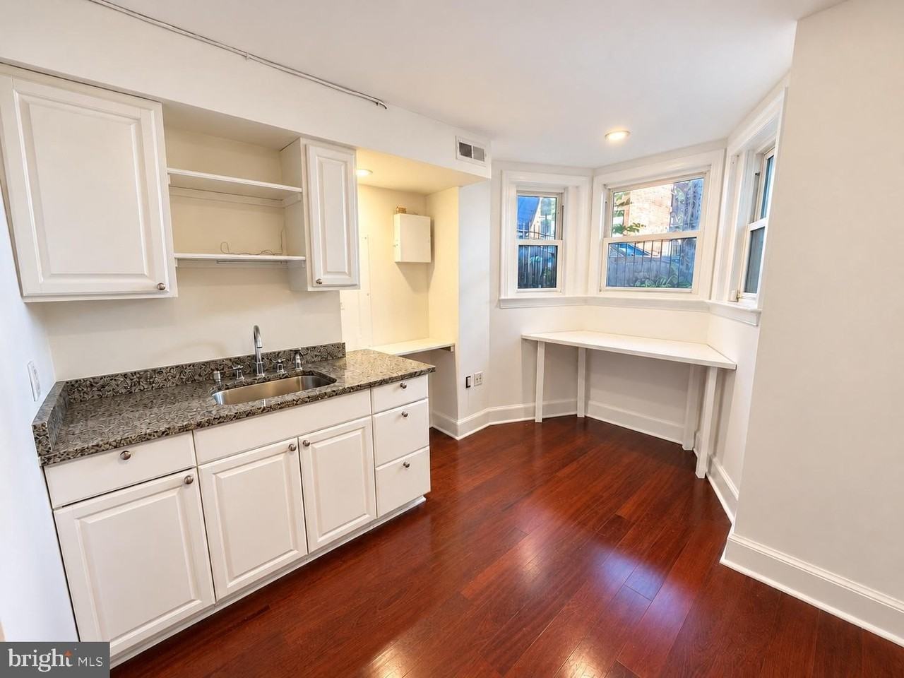 940 N St Nw - Photo 6 of 15