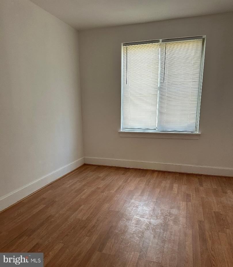 2419 Shannon Pl Se - Photo 2 of 3