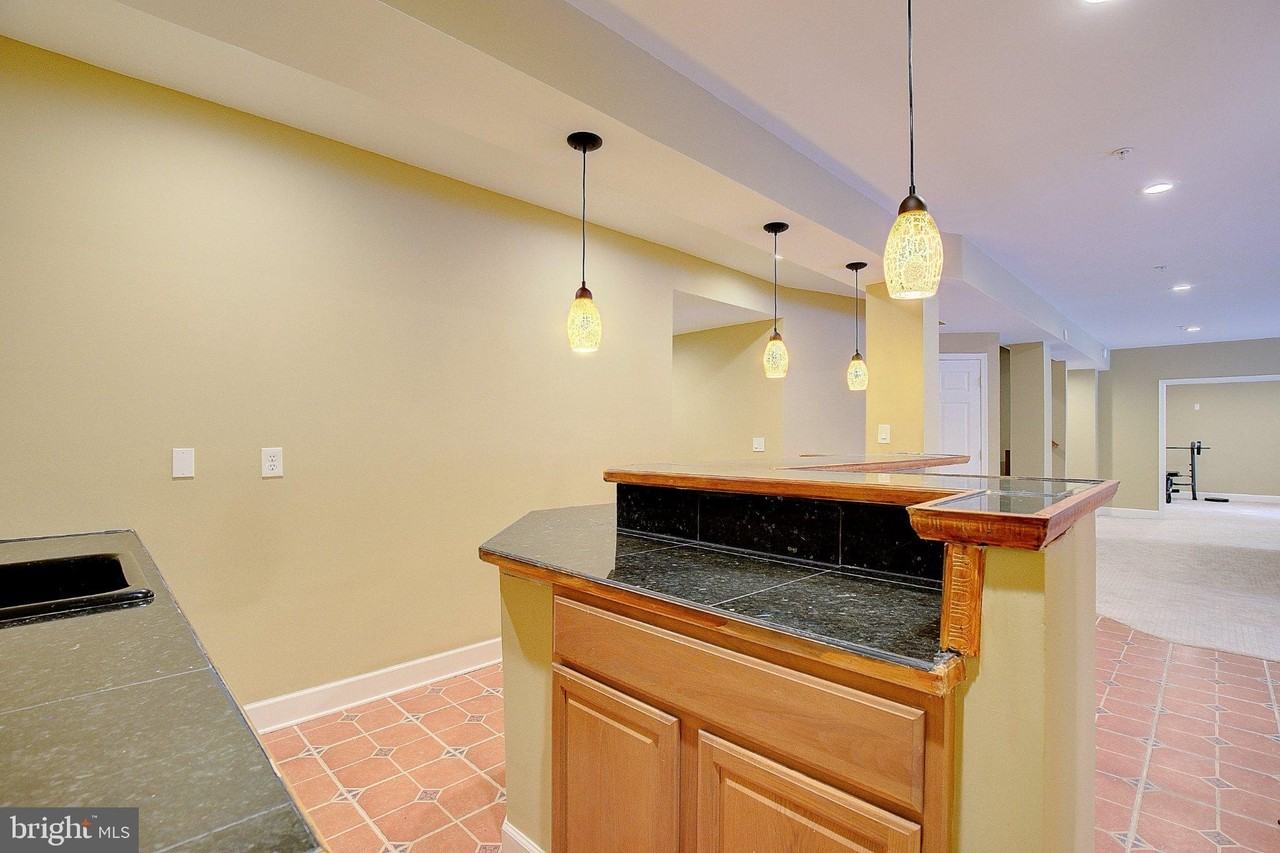 8105 Red Farm Ln - Photo 4 of 16