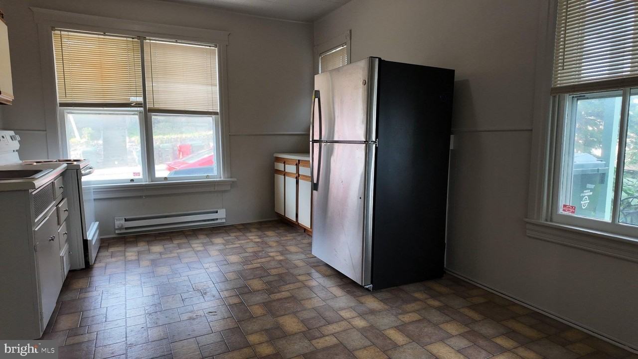 787 S Potomac St #789-1F - Photo 2 of 16