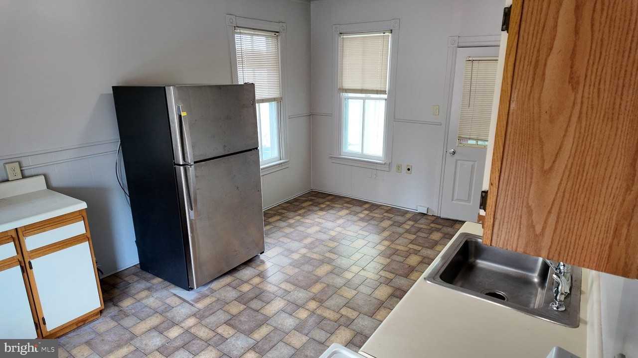 787 S Potomac St #789-1F - Photo 3 of 16