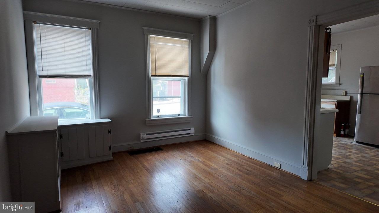 787 S Potomac St #789-1F - Photo 5 of 16