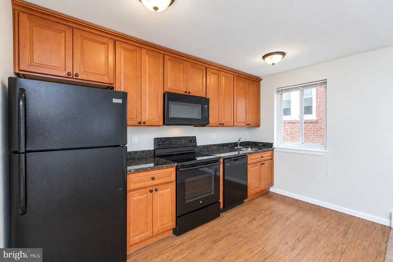 358 2nd Ave #3 - Photo 3 of 17