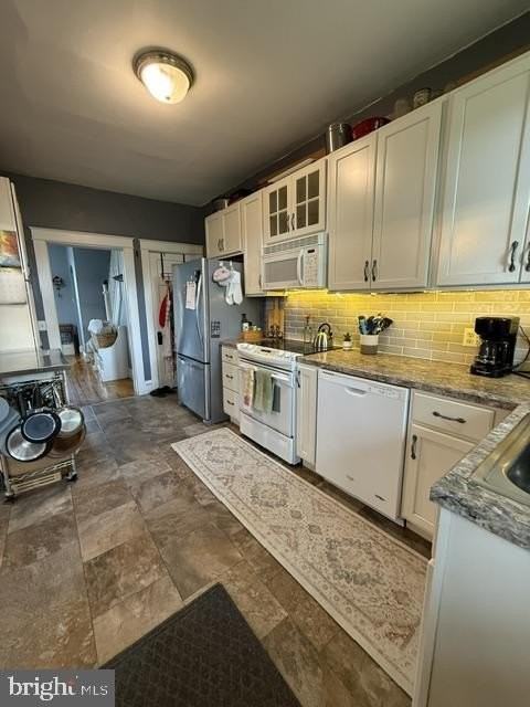 17 E 3rd St - Photo 6 of 13