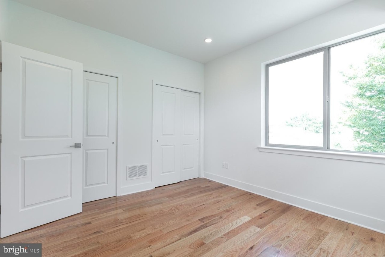 507 W Norris St #1 - Photo 5 of 10